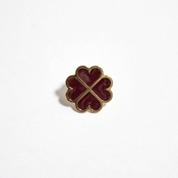 GYPSO I Pin's porte bonheur or fin émaillé "Grigri"