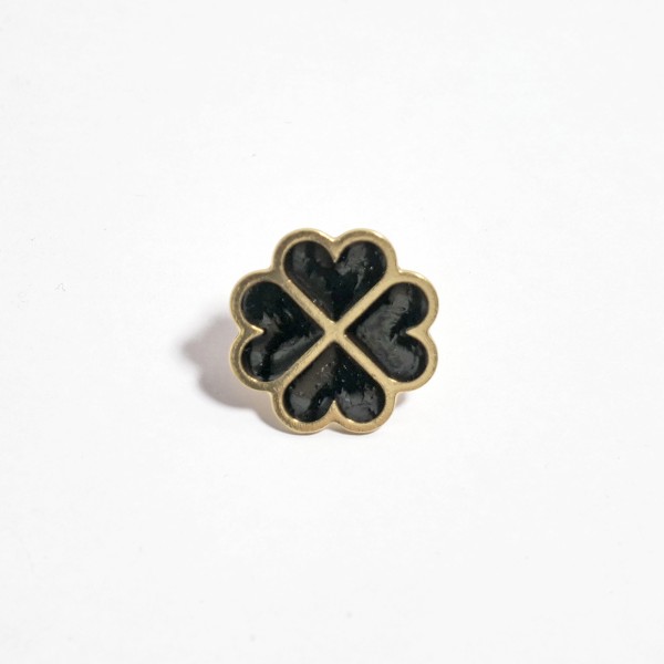 GYPSO I "Grigri" enamelled fine gold lucky charm pin