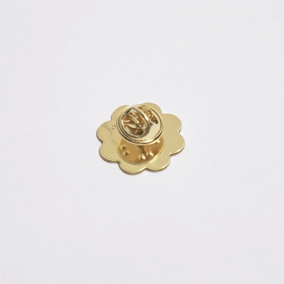 GYPSO I Pin's porte bonheur or fin émaillé "Grigri"