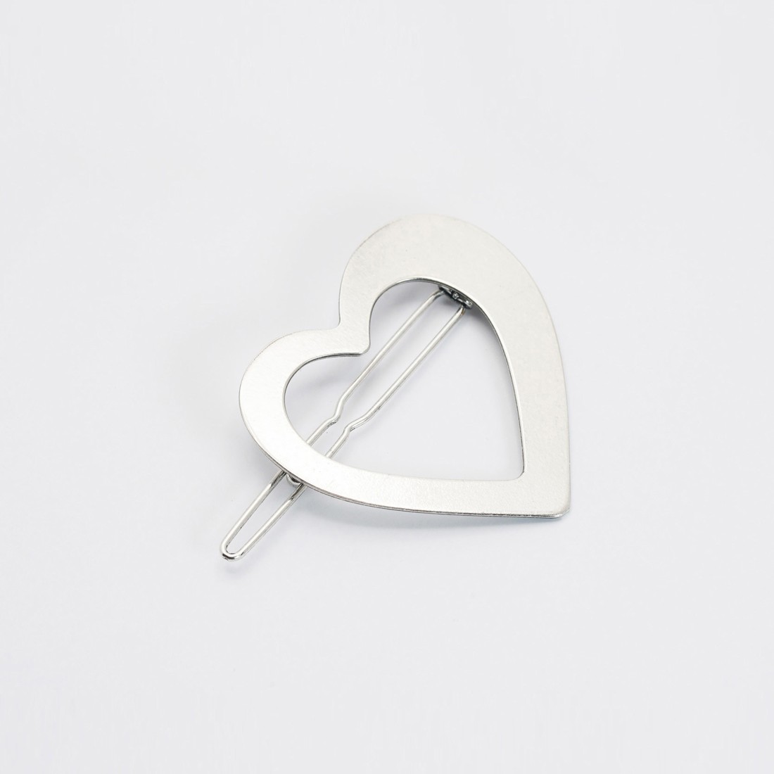 Barrette cœur cheveux Adèle – Féminine et tendance